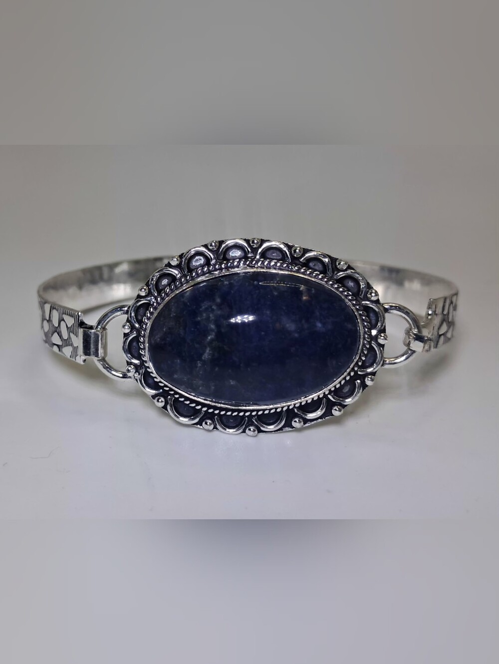 Vintage Style 925 Sterling Silver Oval Sodalite Filigree Cuff Bracelet